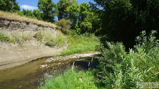 $1,100,000 | 3436 East Cub River Road, Preston, ID 83263