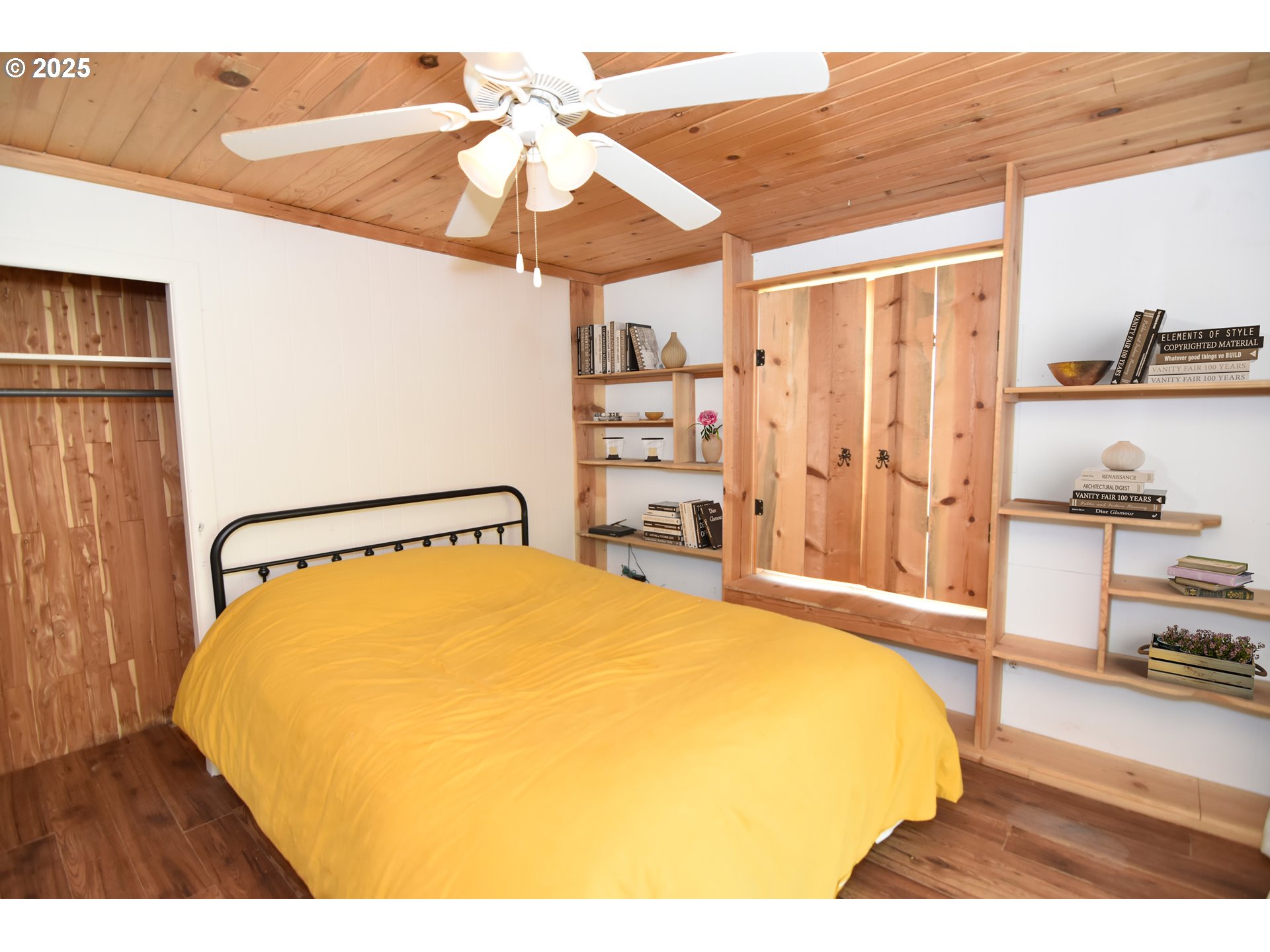 25745 Jeans Road Veneta, OR 97487 - Photo 14 of 42 Bedroom, Primary