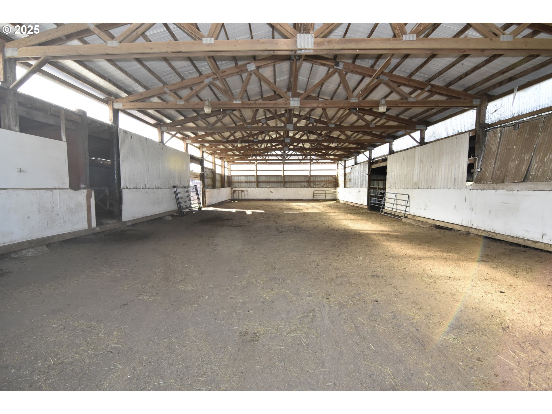 25745 Jeans Road Veneta, OR 97487 - Photo 33 of 42 Arena