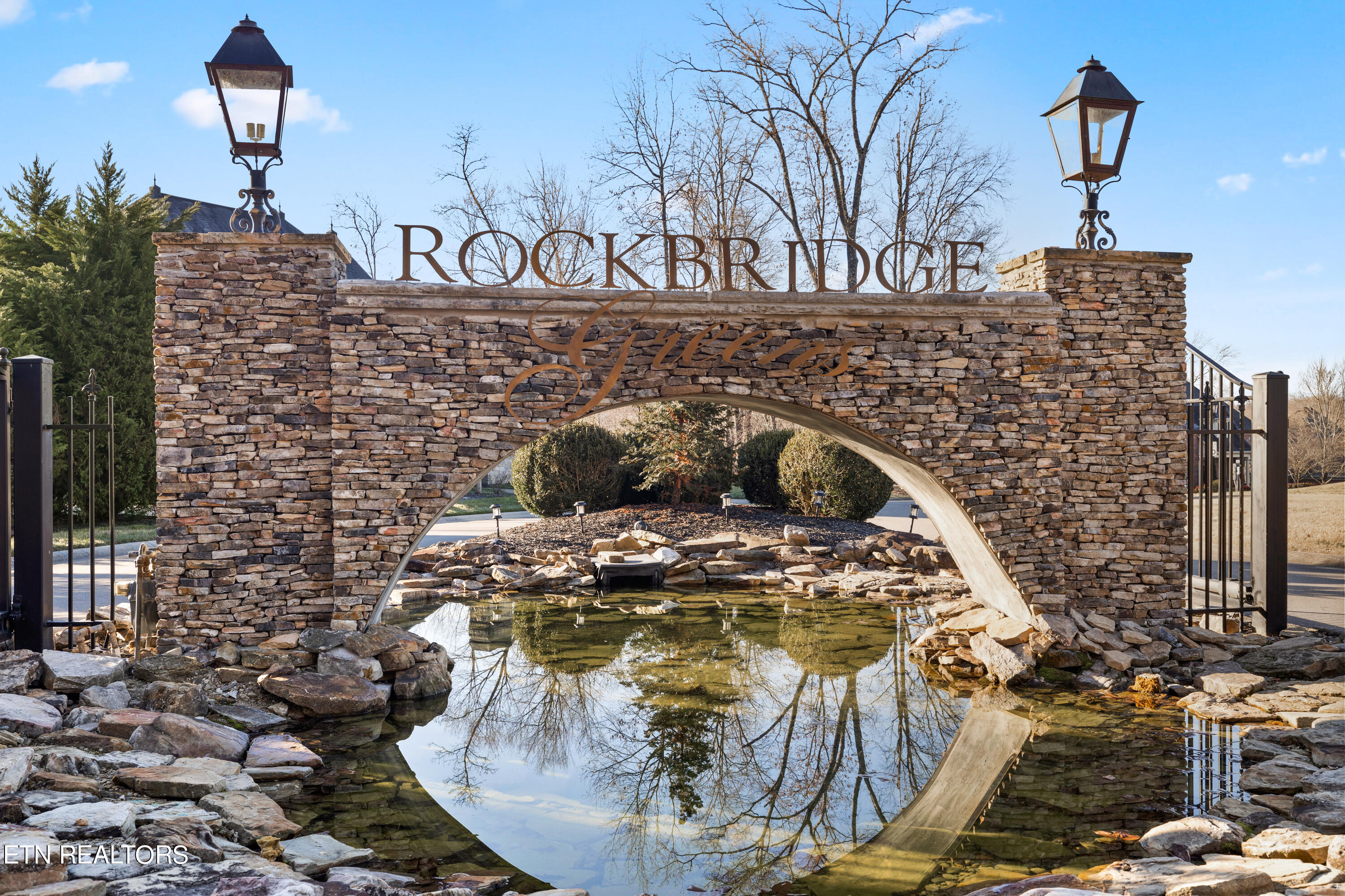 105 Rockbridge Greens Boulevard Oak Ridge, TN 37830 - Photo 2 of 17 Positive Perceptions-2