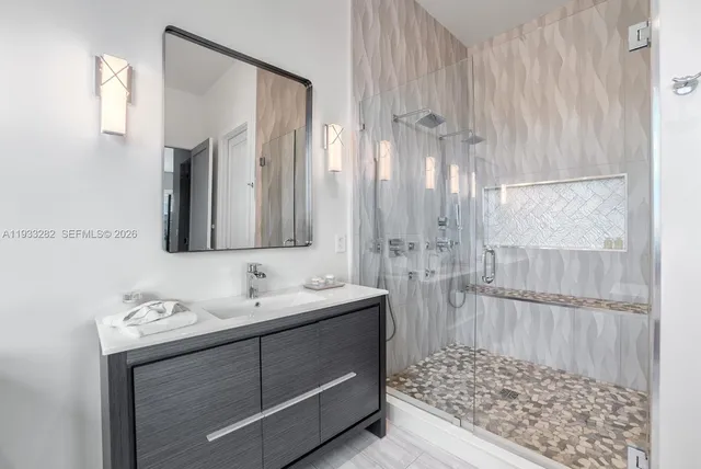 $7,700,000 | 1970 Northeast 119th Road, North Miami, FL 33181