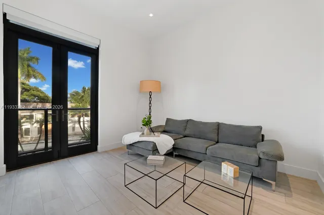 $7,700,000 | 1970 Northeast 119th Road, North Miami, FL 33181