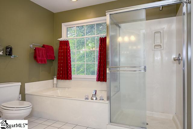 409 Deer Spring Lane Simpsonville, SC 29680 - Photo 15 of 25 Gallery Image 15