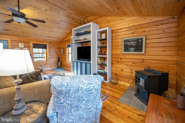 $379,000 | 1167 Tall Oaks Drive, Oakland, MD 21550