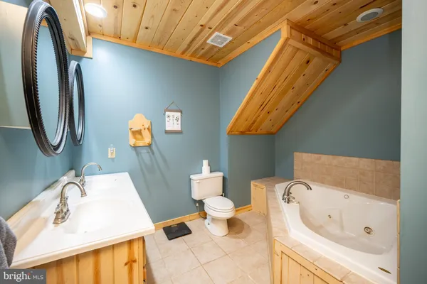 $379,000 | 1167 Tall Oaks Drive, Oakland, MD 21550
