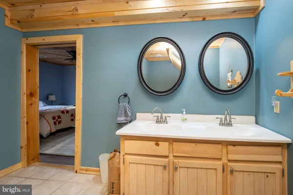 $379,000 | 1167 Tall Oaks Drive, Oakland, MD 21550