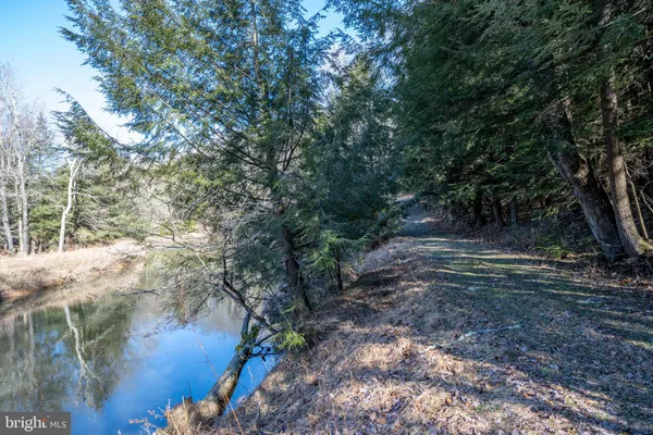 $379,000 | 1167 Tall Oaks Drive, Oakland, MD 21550