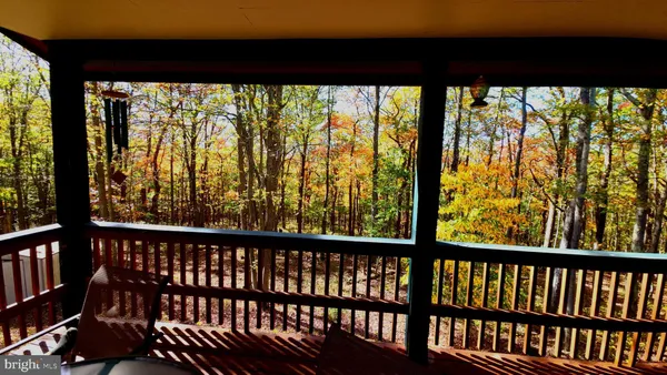 $379,000 | 1167 Tall Oaks Drive, Oakland, MD 21550