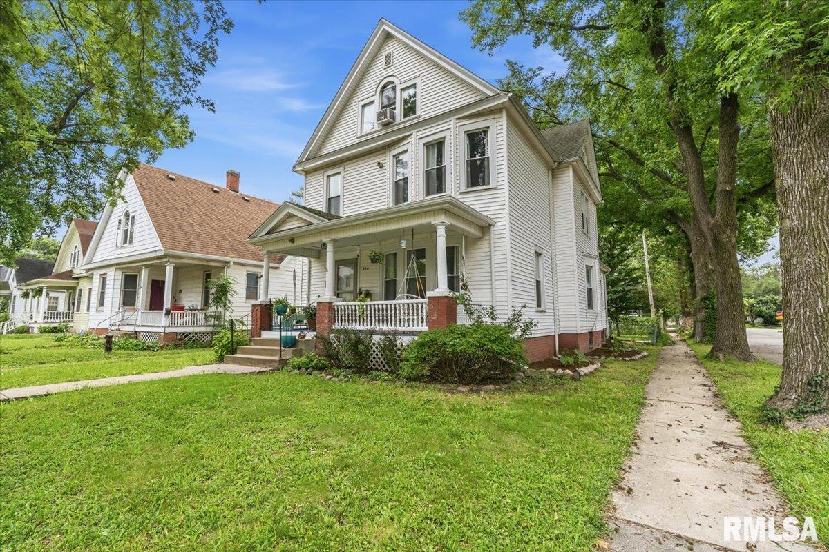450 West Chenery Street Springfield, IL 62704 - Photo 2 of 31