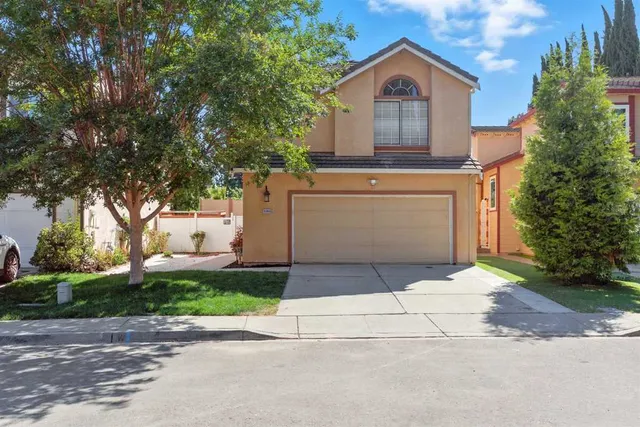 $1,595,000 | 35968-35968 Killorglin Common, Fremont, CA 94536