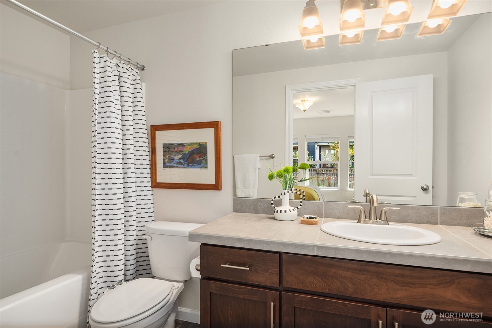 3280 Southwest Graham Street, Unit 601 Seattle, WA 98126 - Photo 8 of 40