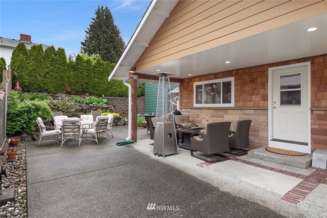 2000 Northeast 20th Street Renton, WA 98056 - Photo 19 of 22
