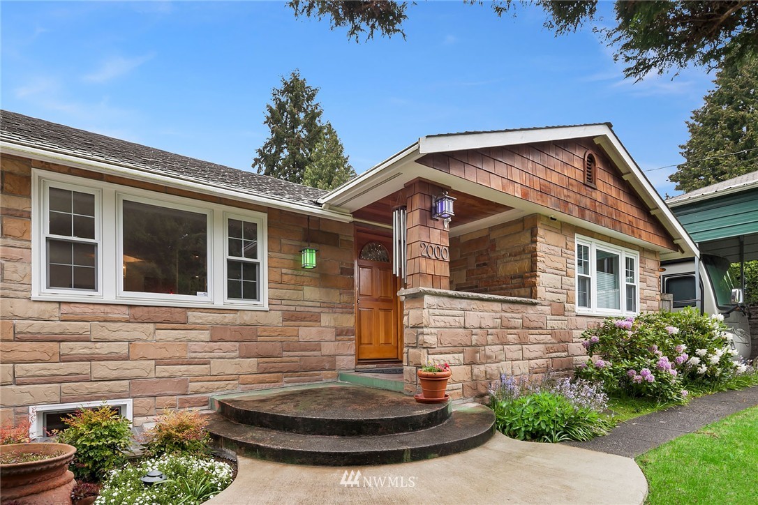 2000 Northeast 20th Street Renton, WA 98056 - Photo 20 of 22