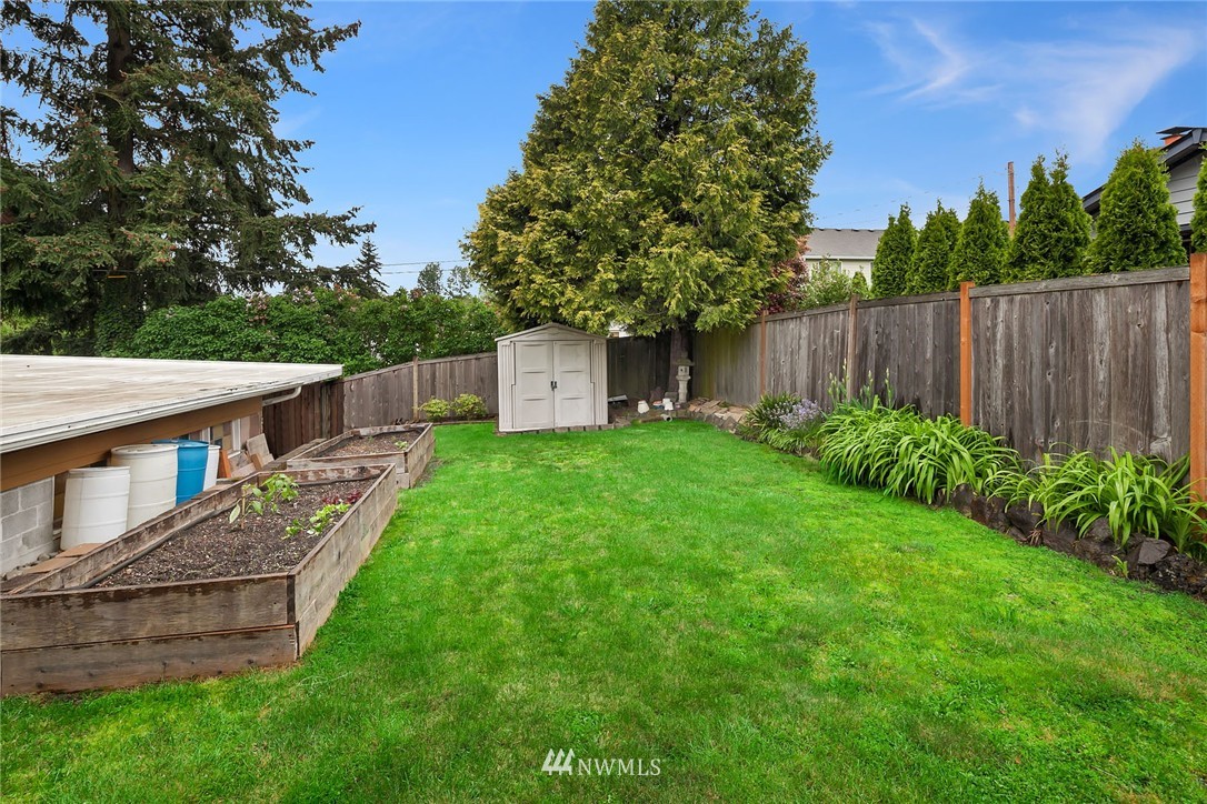 2000 Northeast 20th Street Renton, WA 98056 - Photo 21 of 22