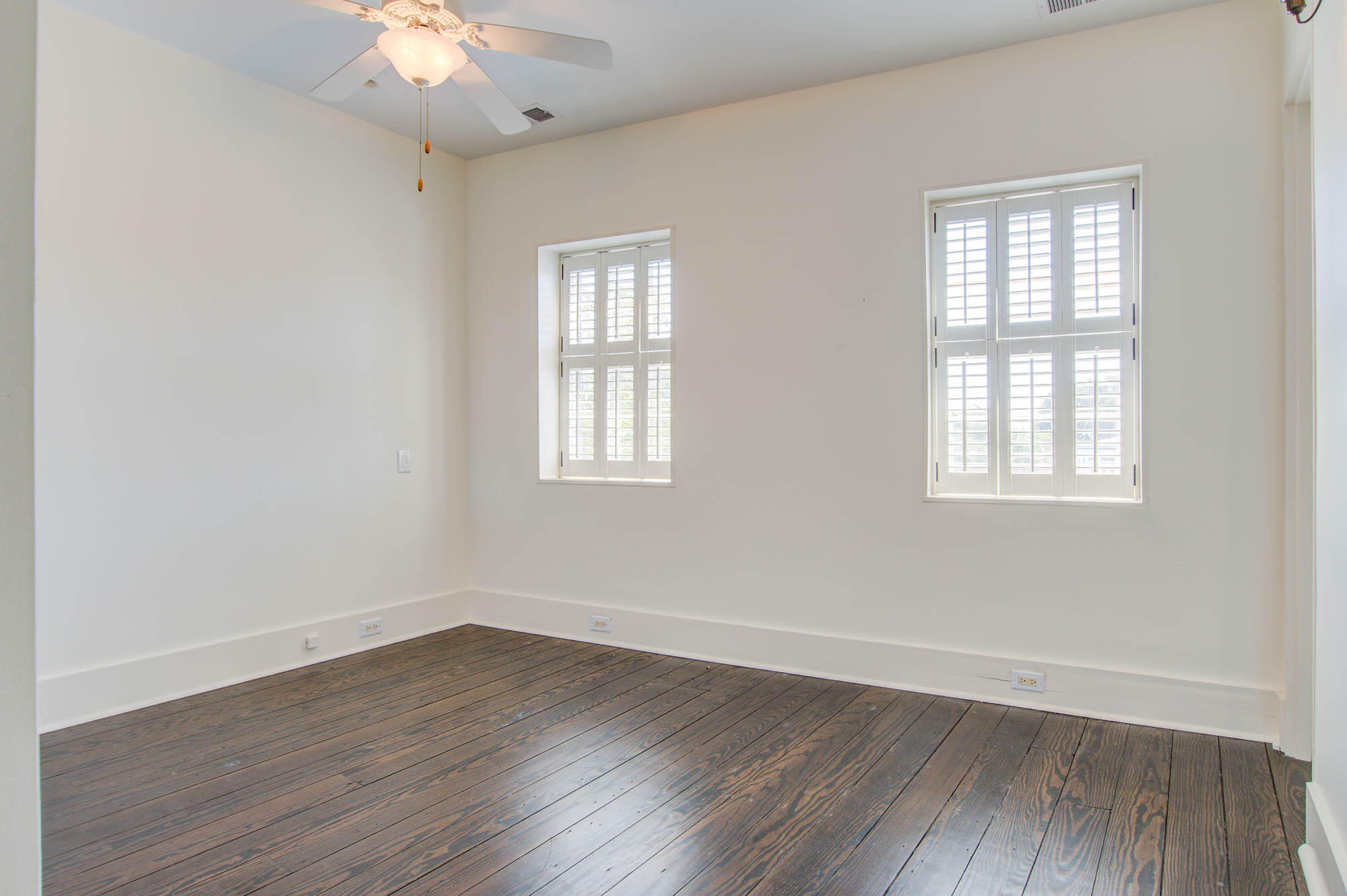 20 South Adgers Wharf Charleston, SC 29401 - Photo 31 of 48 20 S Adgers (33)