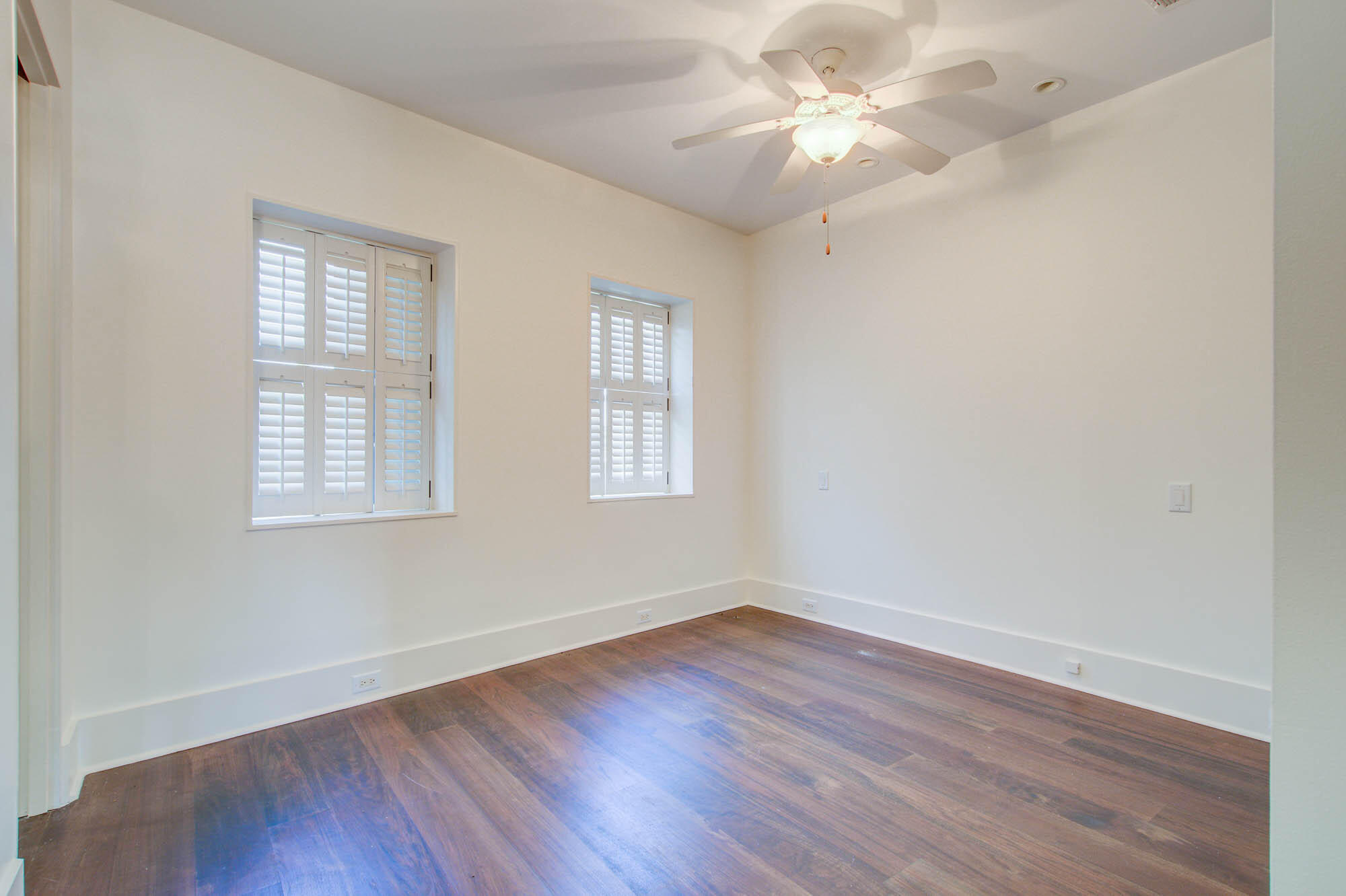 20 South Adgers Wharf Charleston, SC 29401 - Photo 35 of 48 20 S Adgers (37)