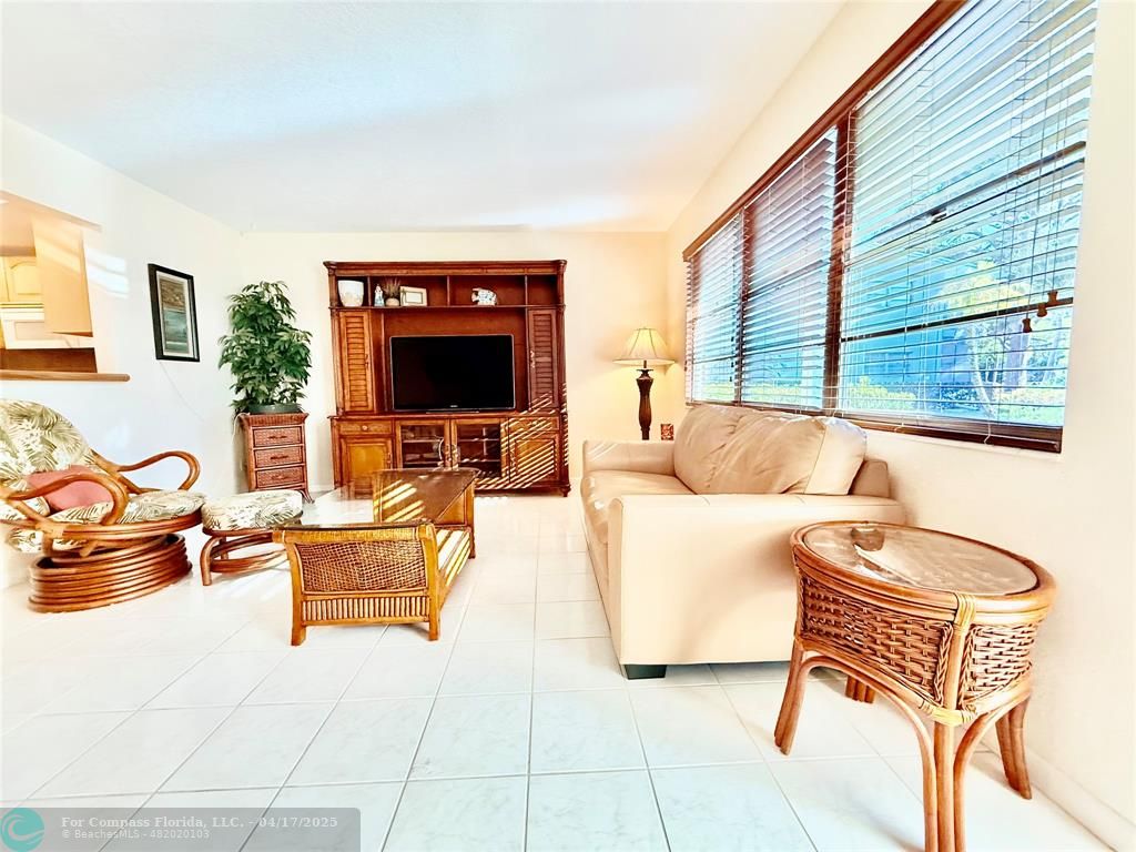 42 Tilford C, Unit 42 Deerfield Beach, FL 33442 - Photo 11 of 50