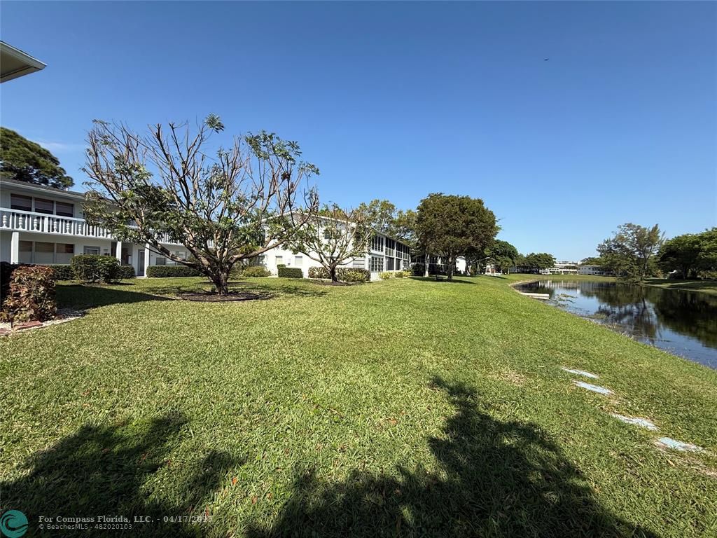 42 Tilford C, Unit 42 Deerfield Beach, FL 33442 - Photo 32 of 50