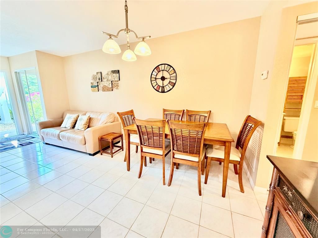 42 Tilford C, Unit 42 Deerfield Beach, FL 33442 - Photo 9 of 50