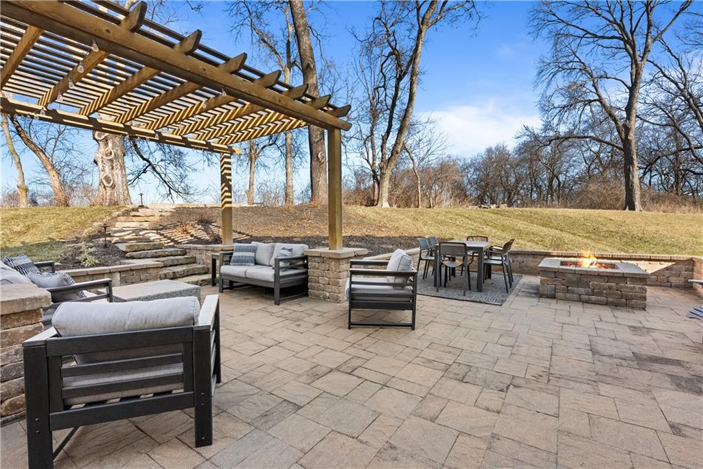 2322 Southwest River Trail Road Lee's Summit, MO 64082 - Photo 48 of 55