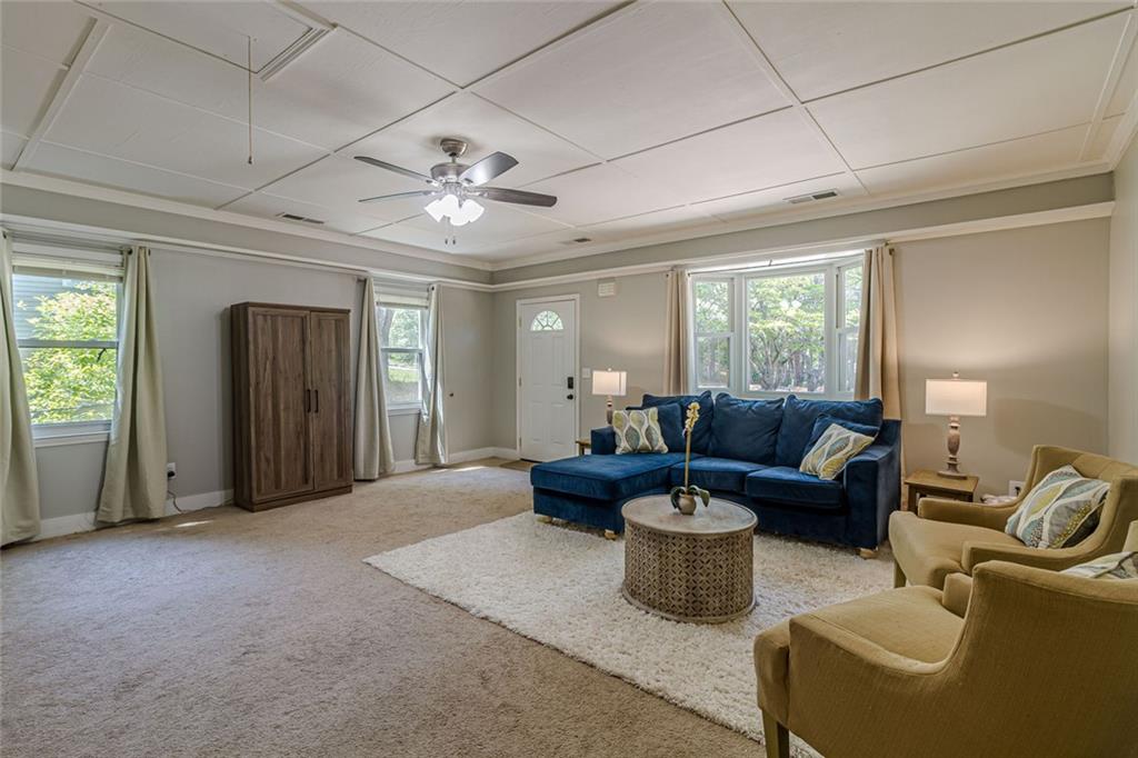 1527 Bennett Road Grayson, GA 30017 - Photo 6 of 34