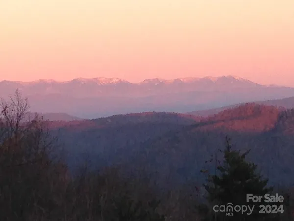 a view of a mountains