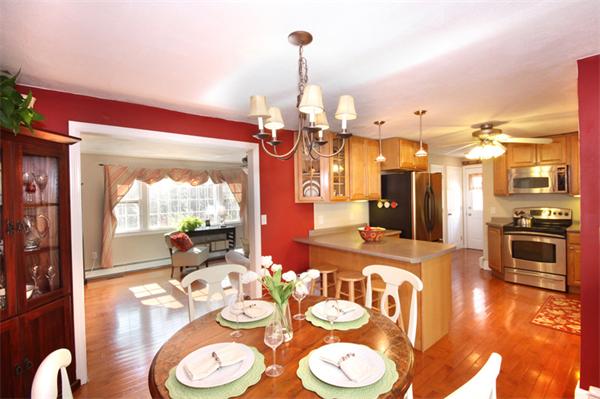 24 Intervale Road Waltham, MA 02453 - Photo 8 of 23