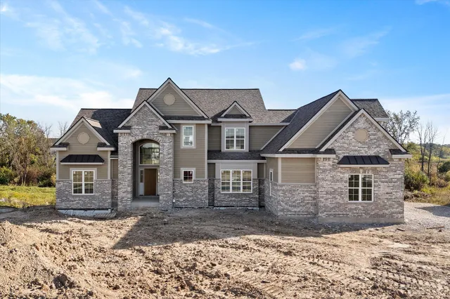 $1,349,900 | 4660 Fenley Way, Brookfield, WI 53045