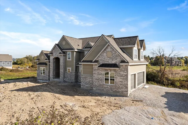 $1,349,900 | 4660 Fenley Way, Brookfield, WI 53045