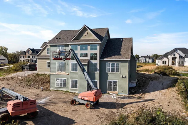 $1,349,900 | 4660 Fenley Way, Brookfield, WI 53045