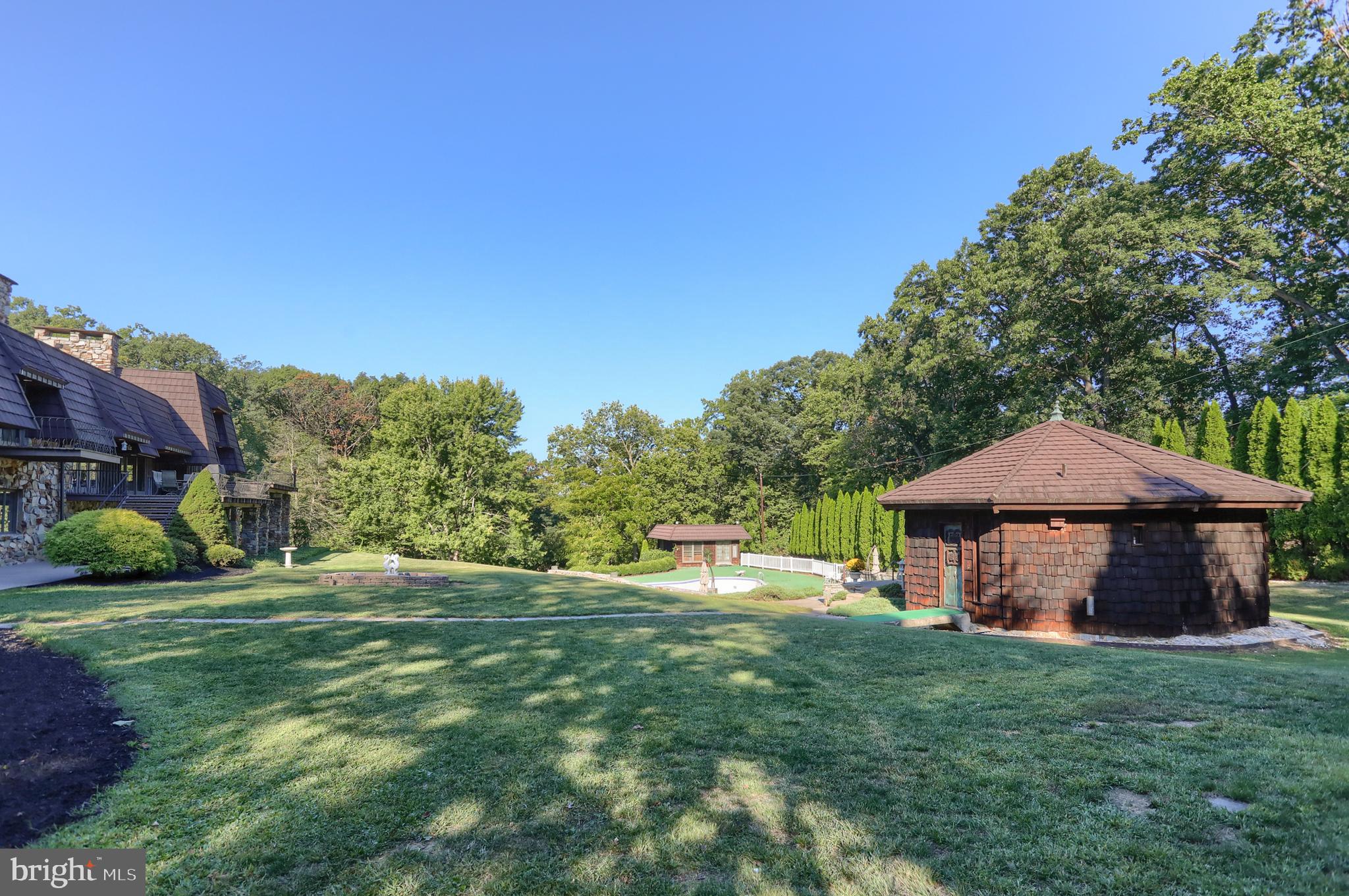 4122 Crestview Road Harrisburg, PA 17112 - Photo 49 of 71 GUEST HOUSE