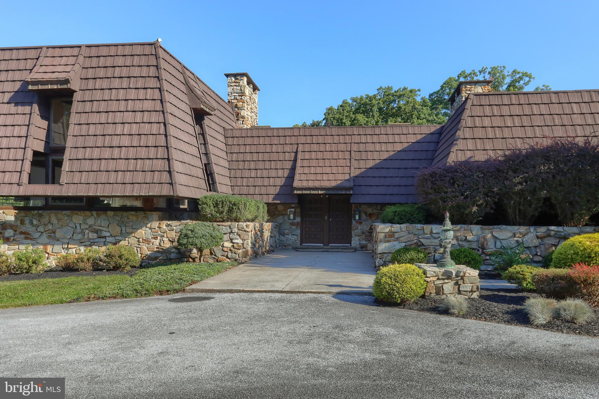 4122 Crestview Road Harrisburg, PA 17112 - Photo 68 of 71 a view of a chair and table in the backyard
