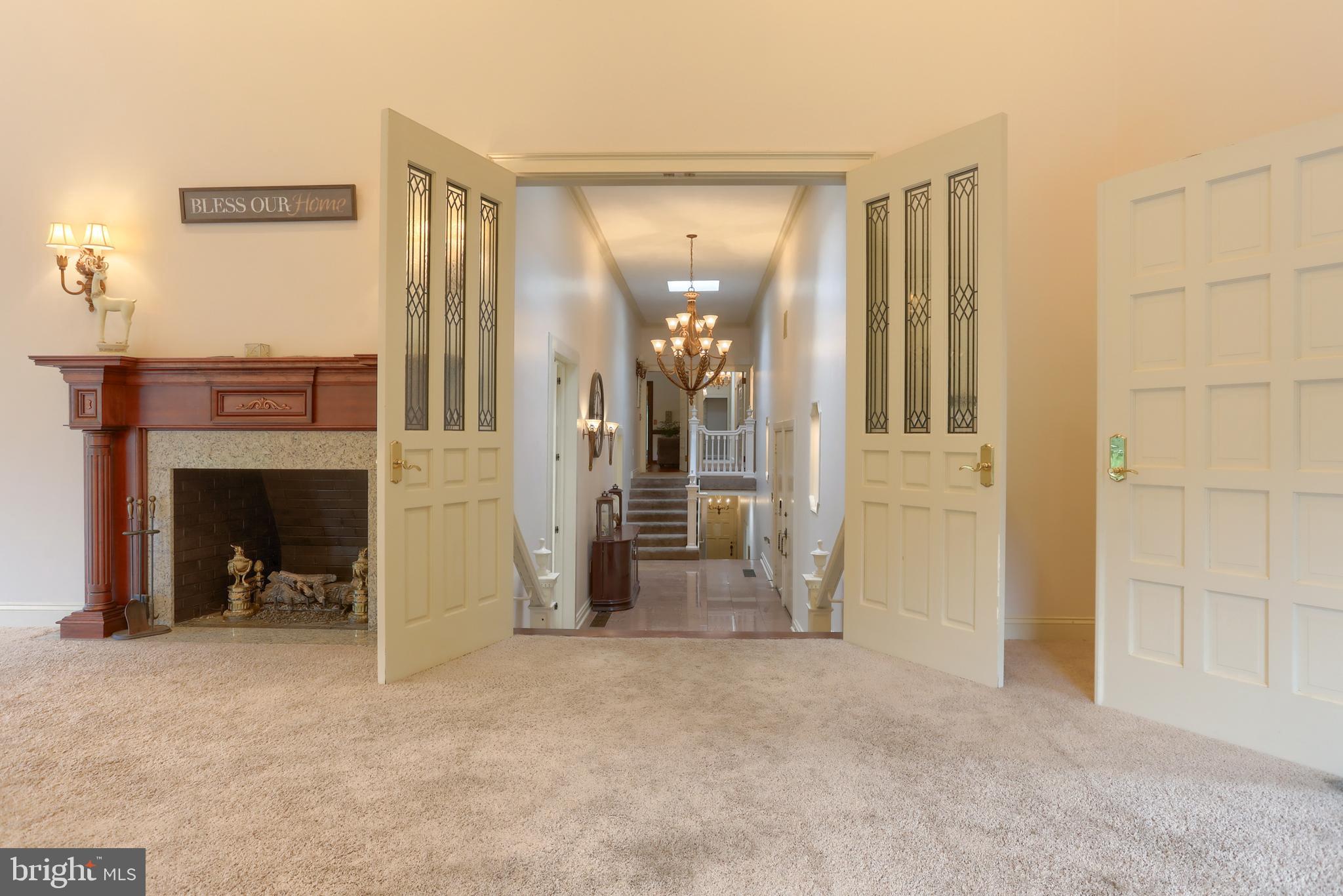 4122 Crestview Road Harrisburg, PA 17112 - Photo 7 of 71