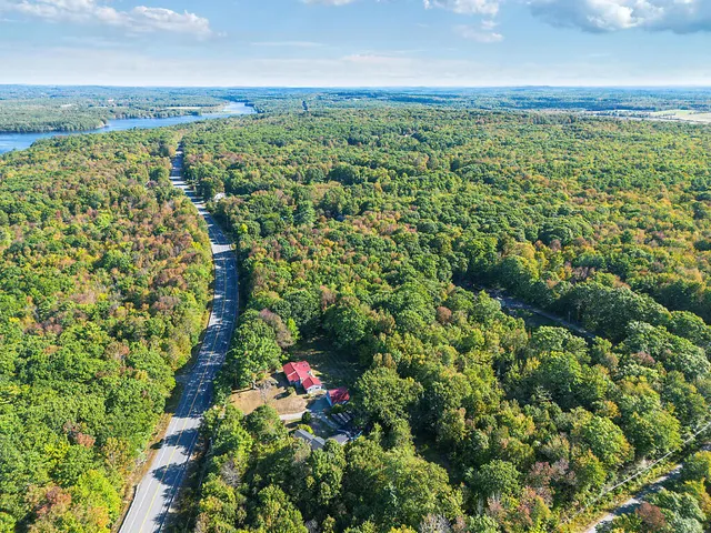 $395,000 | 857 Brunswick Road, Richmond, ME 04357