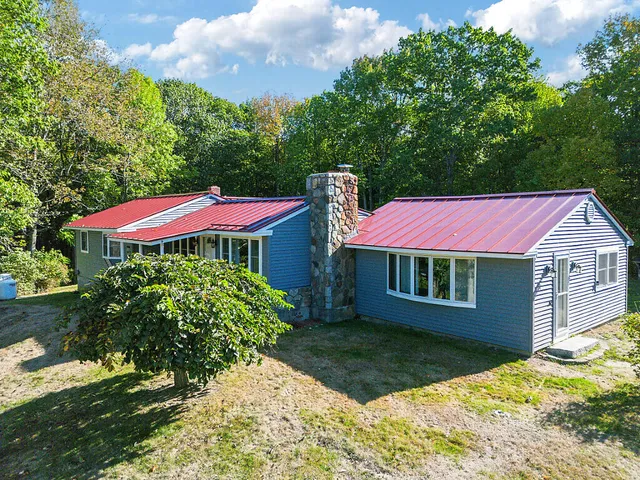 $395,000 | 857 Brunswick Road, Richmond, ME 04357