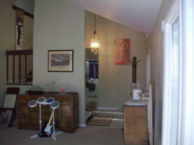 5259 Flintlock Road Roanoke, VA 24018 - Photo 21 of 116 20121119161008075083000000-o