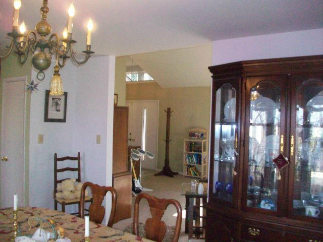 5259 Flintlock Road Roanoke, VA 24018 - Photo 29 of 116 20121119161130923070000000-o