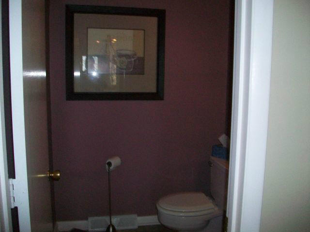 5259 Flintlock Road Roanoke, VA 24018 - Photo 52 of 116 20121119161532412965000000-o