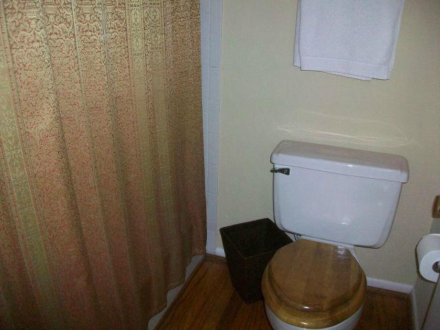 5259 Flintlock Road Roanoke, VA 24018 - Photo 58 of 116 20121119161639871747000000-o