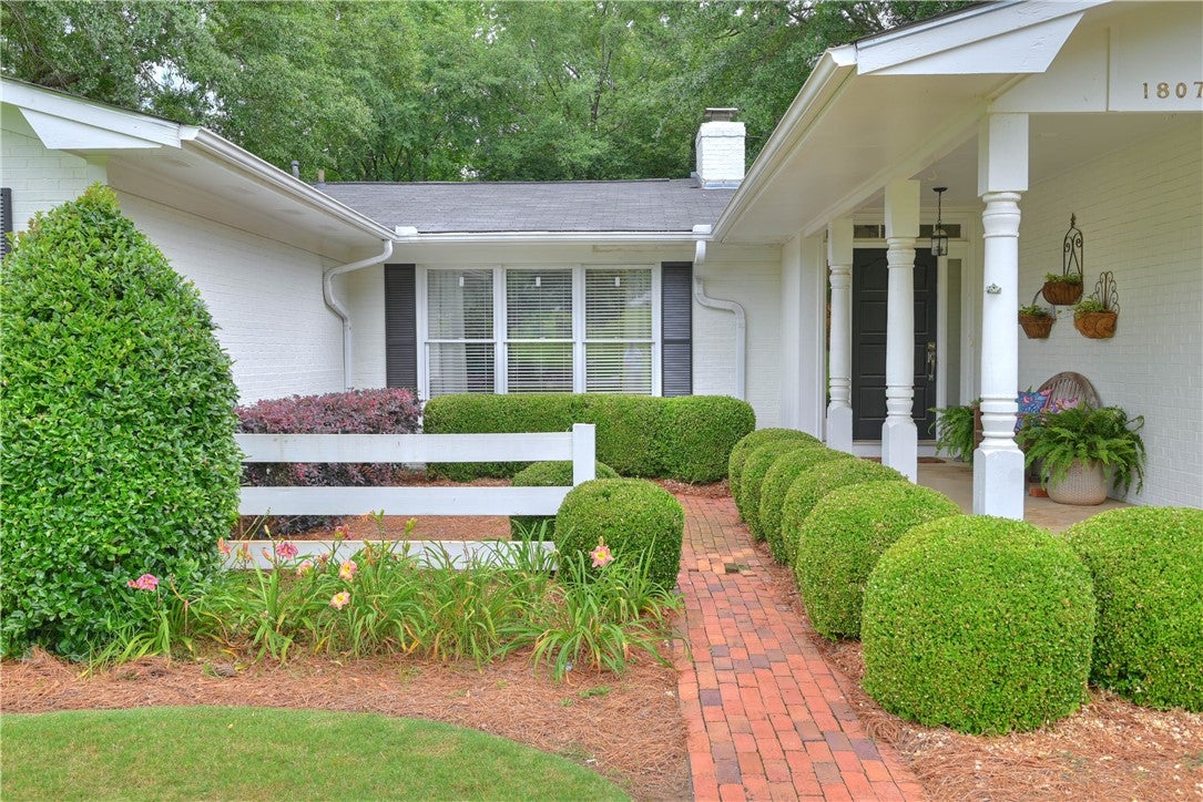 1807 Oak Bowery Road Opelika, AL 36801 - Photo 1 of 28 Gallery Image 1