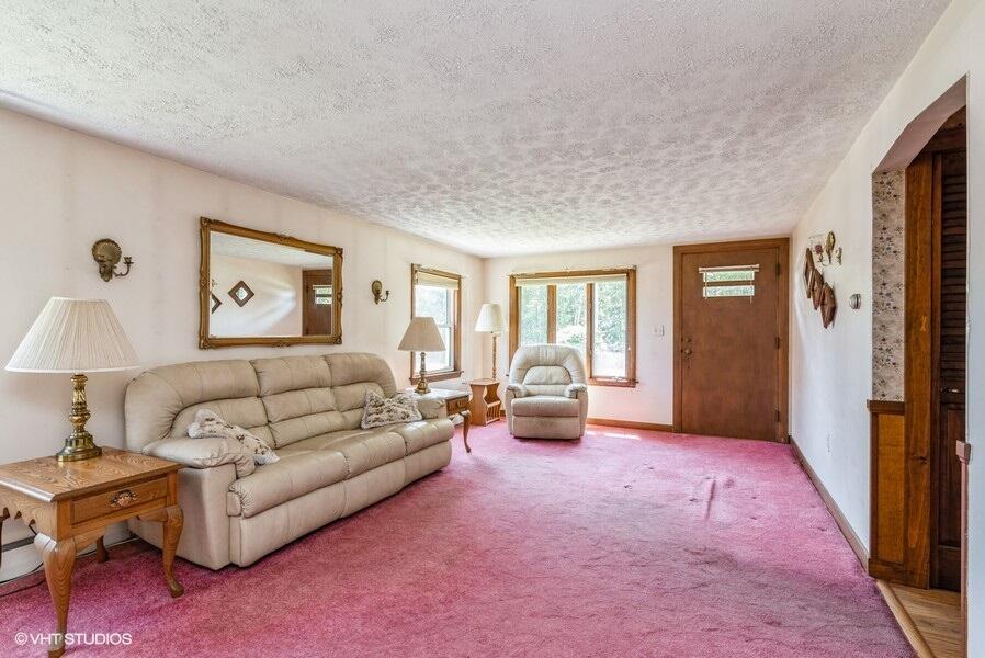 5 Ross Road Kennebunk, ME 04043 - Photo 19 of 30 Living Room