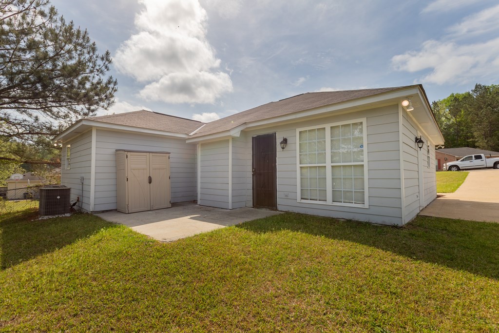 6085 Hunter Ridge Circle Columbus, GA 31907 - Photo 17 of 19