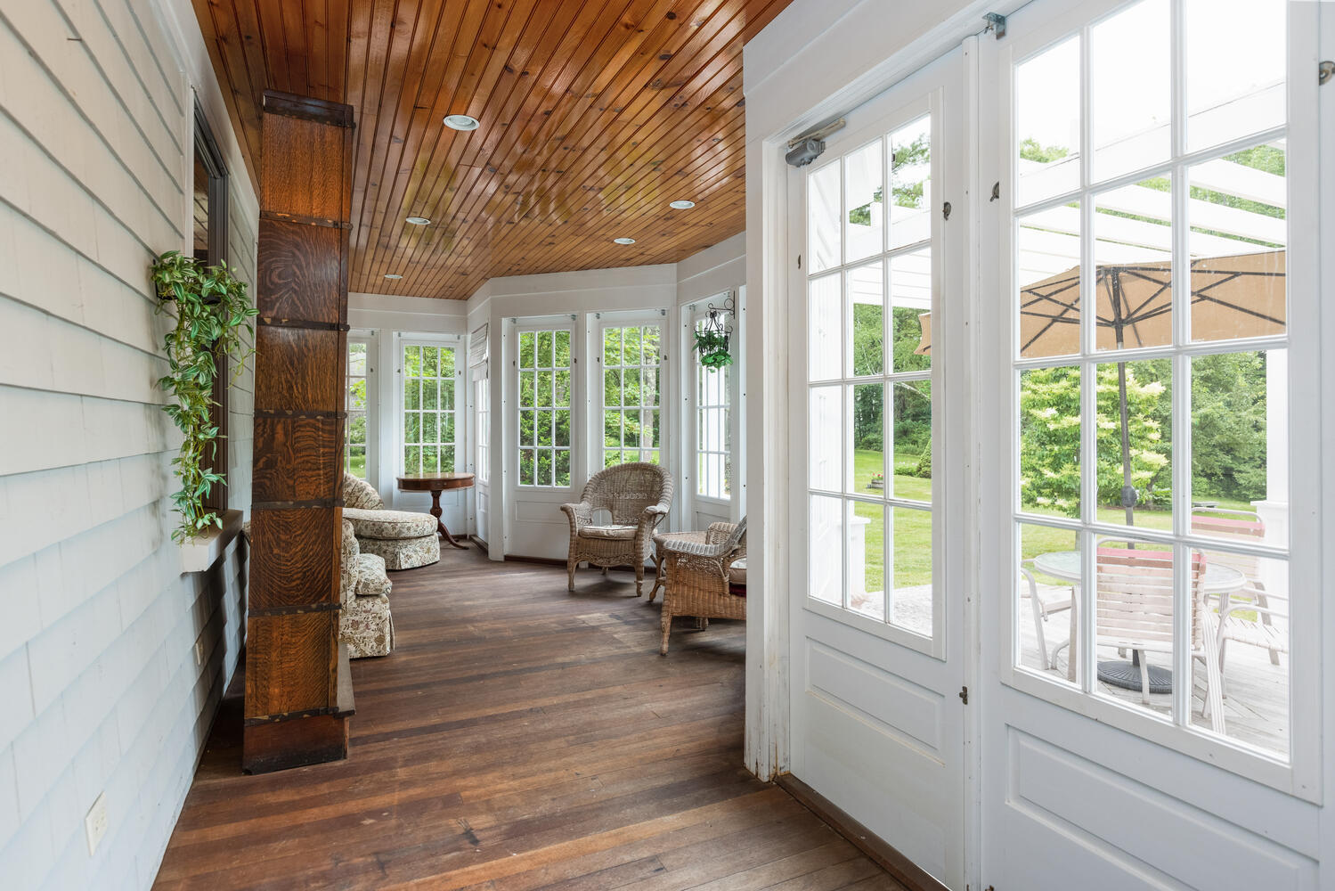 306 Main Street Cumberland, ME 04021 - Photo 14 of 71 306 Main St Cumberland ME-large-014-057-