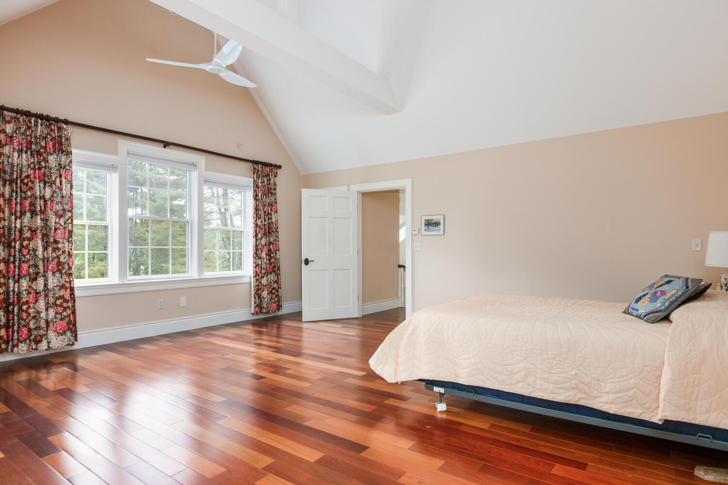 306 Main Street Cumberland, ME 04021 - Photo 21 of 71 306 Main St Cumberland ME-large-021-048-