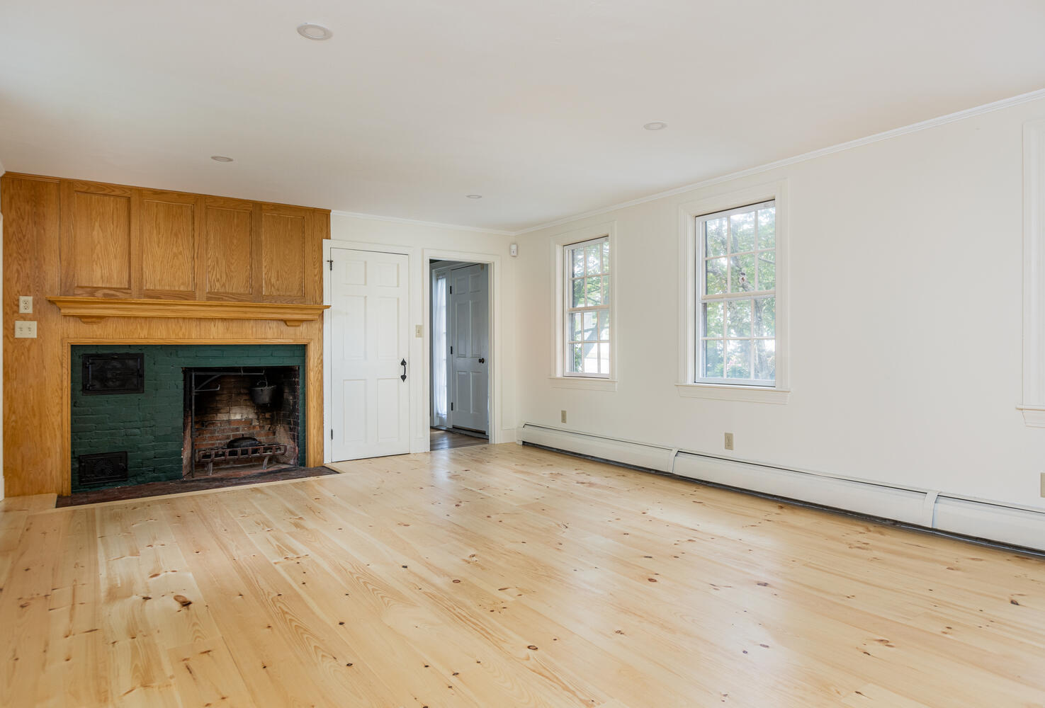 306 Main Street Cumberland, ME 04021 - Photo 32 of 71 306 Main St Cumberland ME-large-032-069-