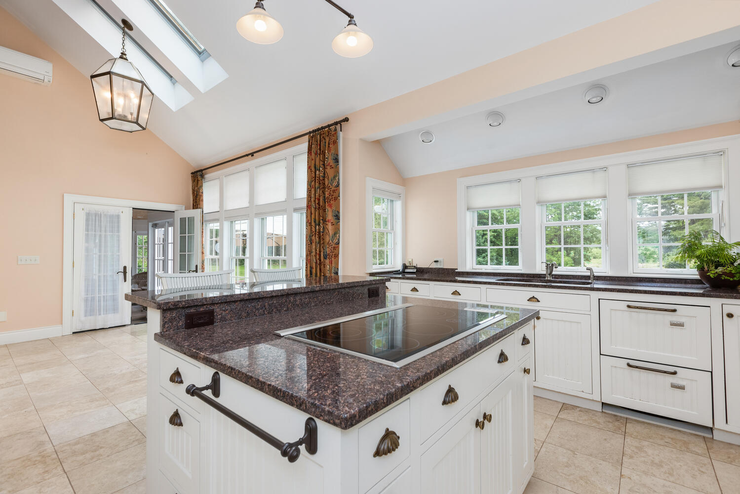 306 Main Street Cumberland, ME 04021 - Photo 10 of 71 306 Main St Cumberland ME-large-010-046-