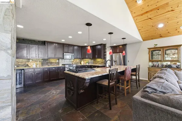 $685,000 | 19722 Westview Drive, Twain Harte, CA 95383