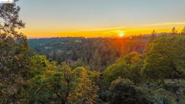 $685,000 | 19722 Westview Drive, Twain Harte, CA 95383