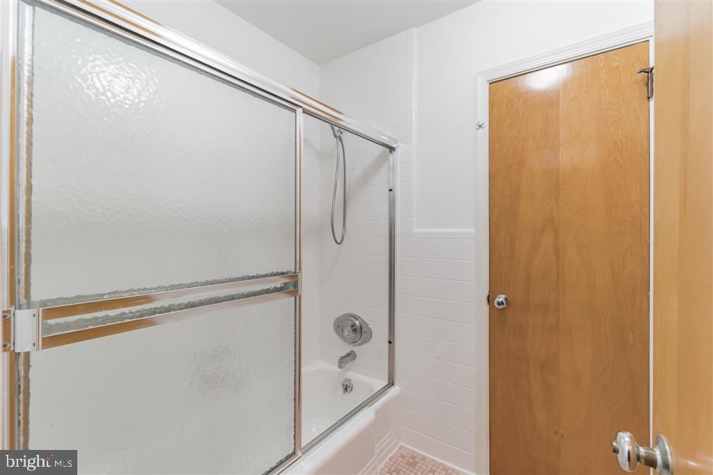 688 Beatty Road Springfield, PA 19064 - Photo 14 of 40