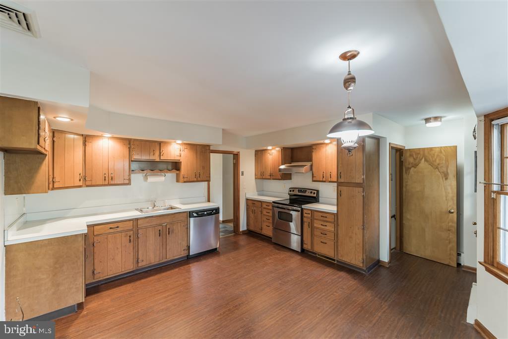 688 Beatty Road Springfield, PA 19064 - Photo 30 of 40